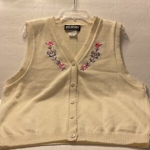 Vintage Cream Embroidered Women's Sweater Vest